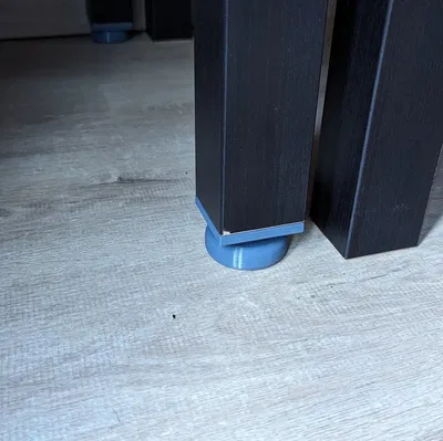 Chân Bàn Lack Điều Chỉnh Độ Cao