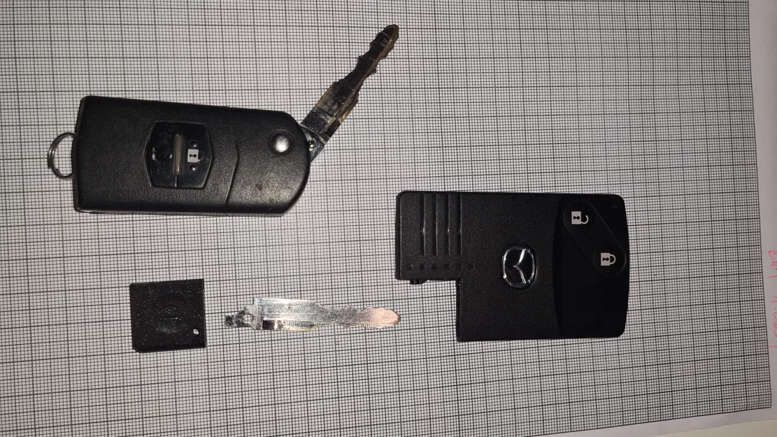 Mazda 6 Bìa lưỡi không chìa khóa - Image 1