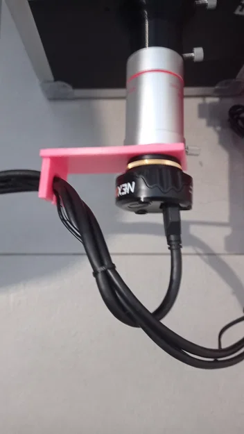 Kẹp giữ dây cáp camera cho kính viễn vọng 1.25 inch - Image 1