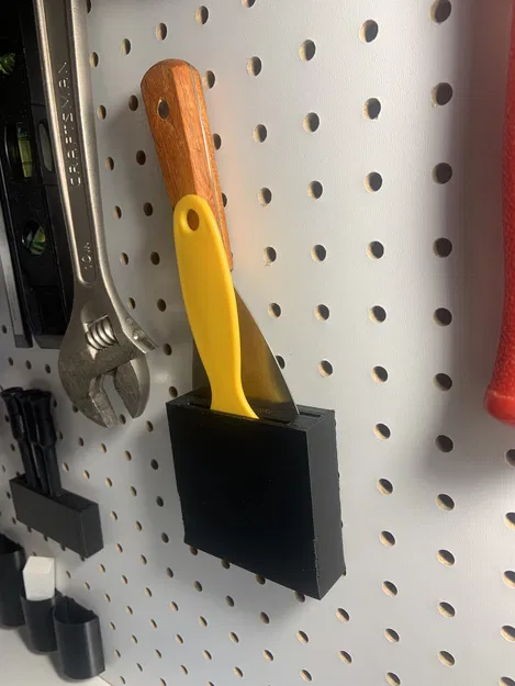 Móc Treo Dụng Cụ Cạo Mặt Bàn Máy In 3D Lên Bảng Pegboard - Image 1