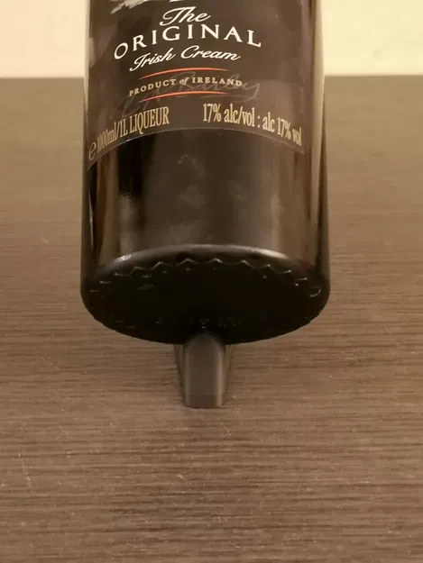 Chân Đế Trưng Bày Chai Rượu - Image 1