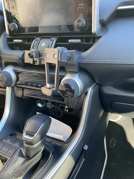 Giá đỡ điện thoại kiêm sạc xe hơi bi xoay 17mm - Image 5