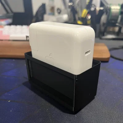 Hộp Đựng Sạc Apple 67W Chuẩn Gridfinity