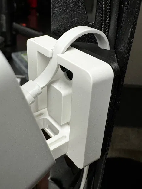 Giá Đỡ Góc Wyze Cam v3 Husky Shelf (Phiên Bản 2) - Image 5