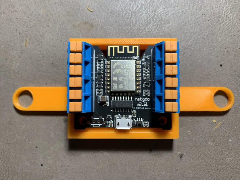 Ratgdo v2.5i có ốp lưng hở các terminal - Image 1