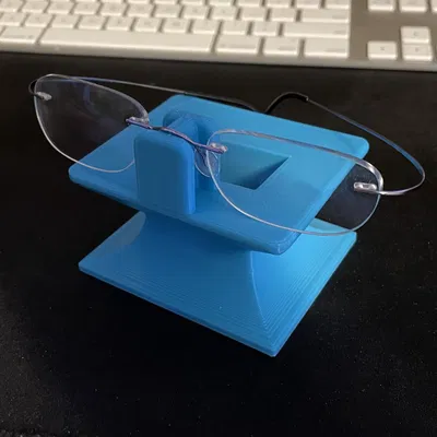 Kệ Đựng Kính Không Viền Êm Ái