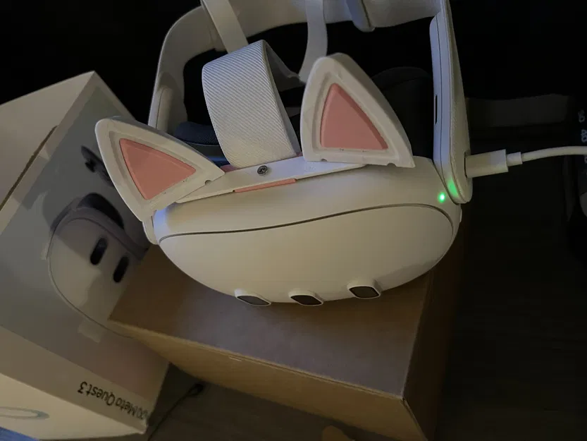 Tai Mèo cho Meta Quest 3 - Giá Đỡ Phụ Kiện - Image 1