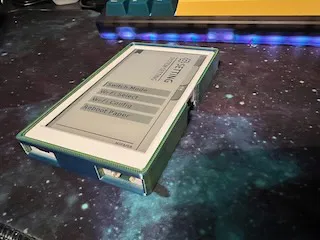 Kệ Đeo Thẻ Điện Tử M5Paper - Image 2