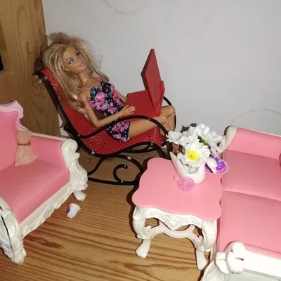 Ghế bập bênh cho búp bê Barbie
