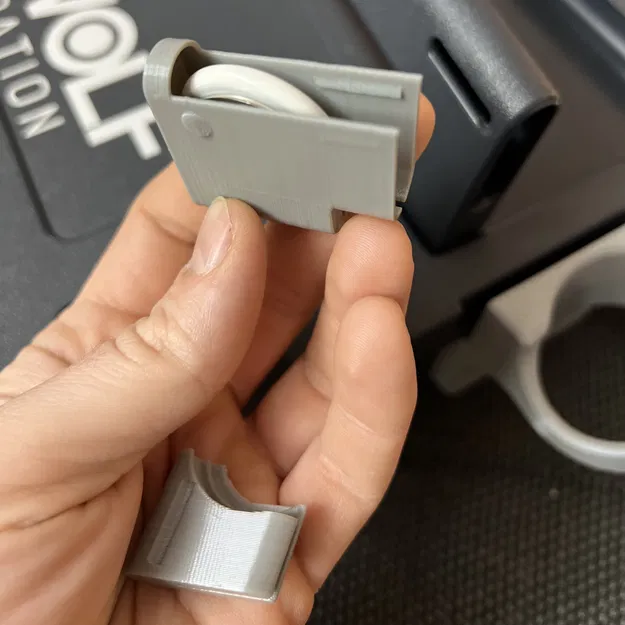 Giá đỡ AirTag cho tay nắm Systainer T-Loc I-V (Tanos, Festool, Berner, Metabo và nhiều hãng khác) - Image 4