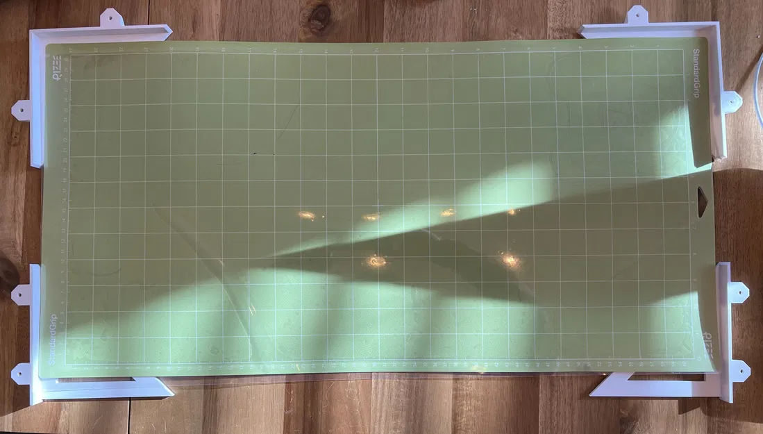 Hộp Đựng Tấm Mat Rộng Cricut Dưới Bàn - Image 1