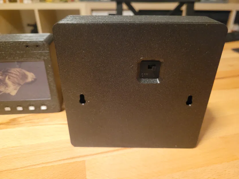 Vỏ Case Pimorony Inky Frame 5.7" có Đế Pin AAA - Image 4