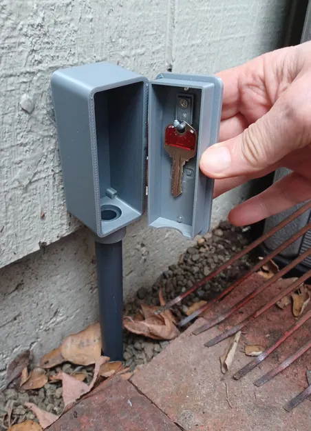 Hộp Đựng Chìa Khóa Che Dấu Trong Thân Ống Điện Thoại Giả - Image 2