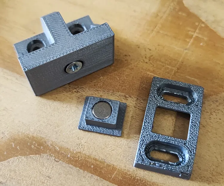 Chốt Cửa Tủ Bằng Nam Châm - Image 4