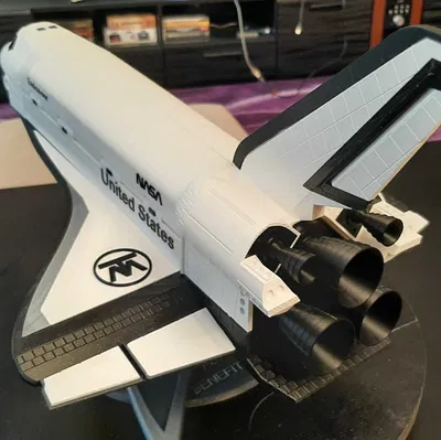 Mô Hình Tàu Con Thoi Endeavour Chi Tiết