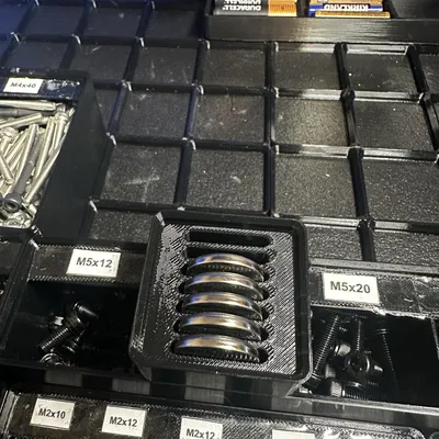 Giá đỡ pin Gridfinity (CR2032)