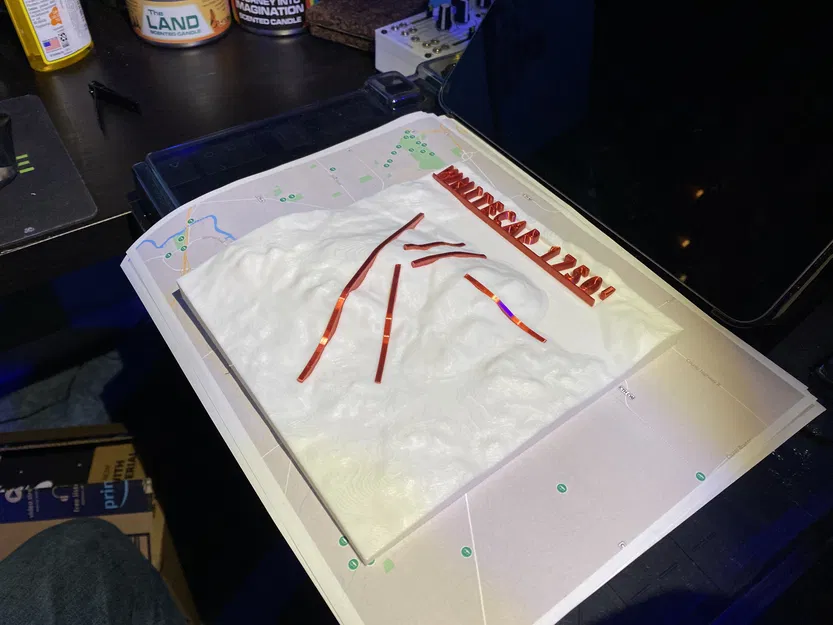 Mô Hình Đồi Trượt Tuyết Whitecap Mountain - Image 1