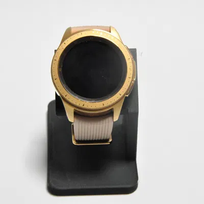 Chân đế đồng hồ