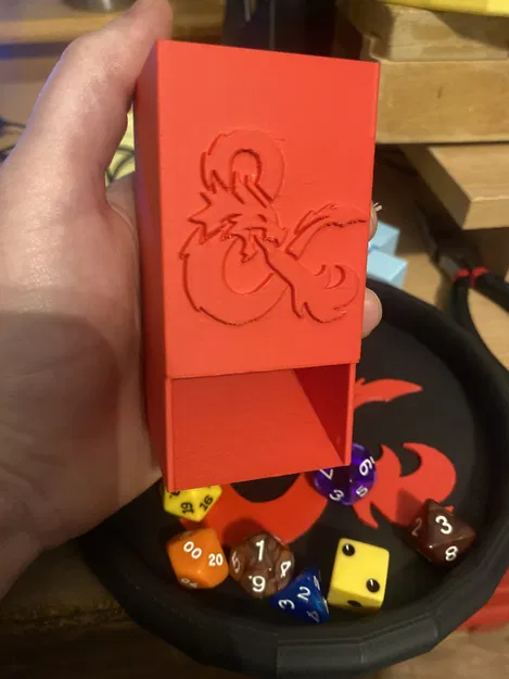 Tháp Xúc Xắc Tí Hon Phiên Bản Dungeons & Dragons - Image 1