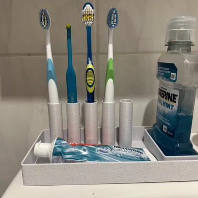 Hộp Đựng Bàn Chải/Kem Đánh Răng Đơn Giản