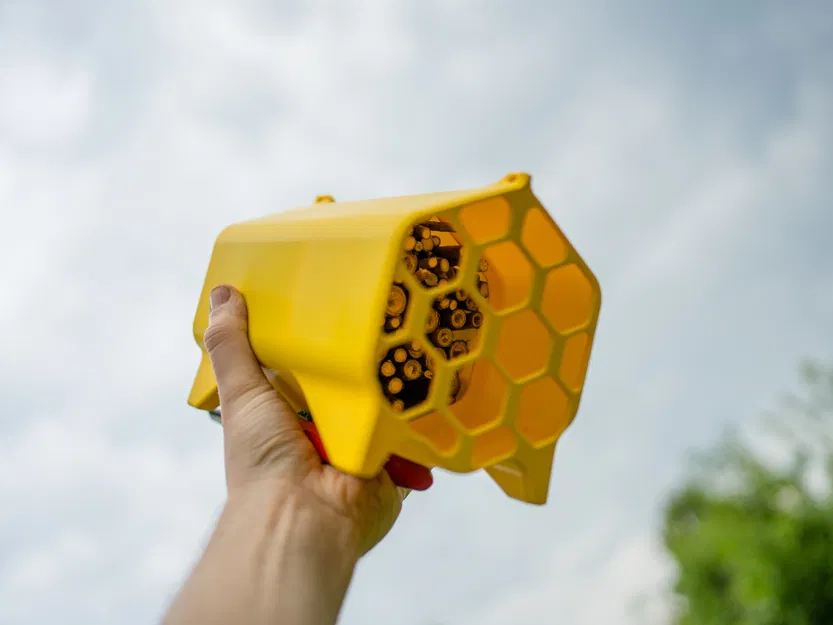 Khách sạn Ong !!!!KHÔNG IN ỐNG!!!! - Image 1