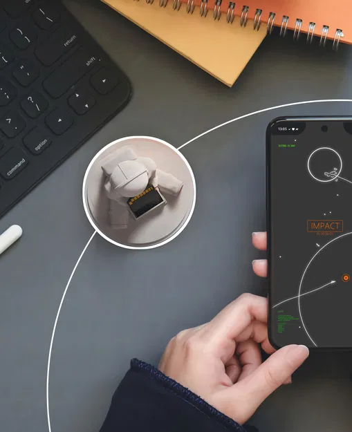 Kẹp Thẻ Nhớ SD Hình Phi Hành Gia - Image 1