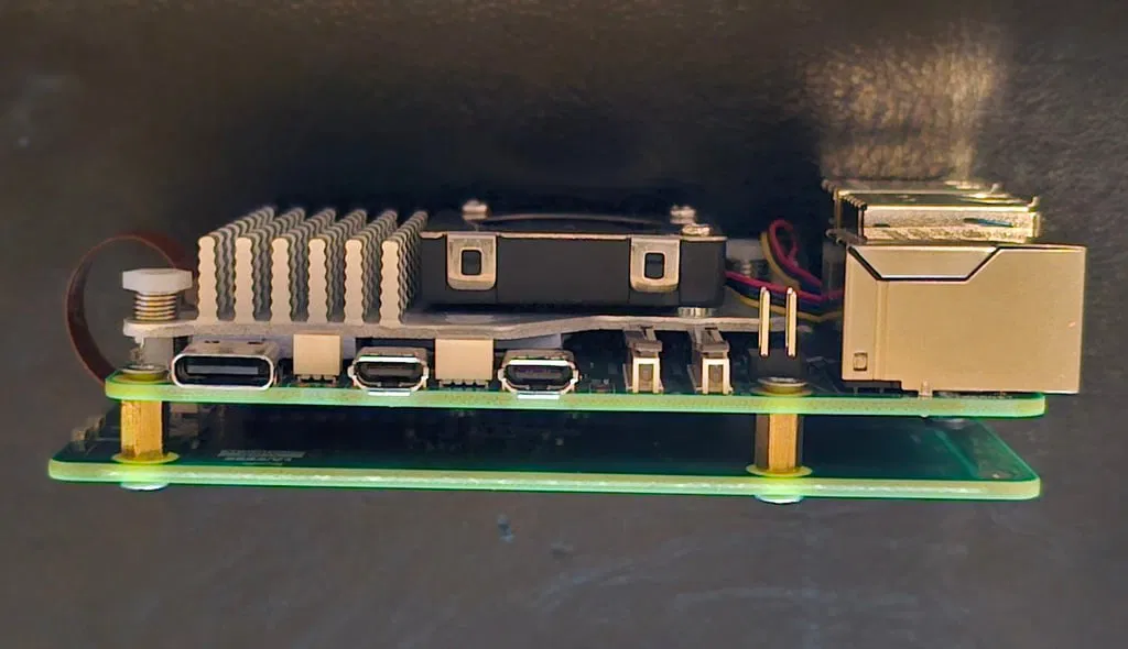 Vỏ Dưới Raspberry Pi 5 Cho Pineberry HatDrive - Image 11