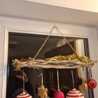 Móc treo đồ trang trí cửa sổ