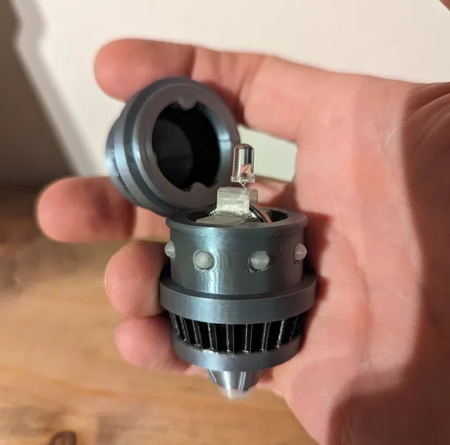 Red Dwarf Jupiter Mining Corporation Light Bee - Image 5