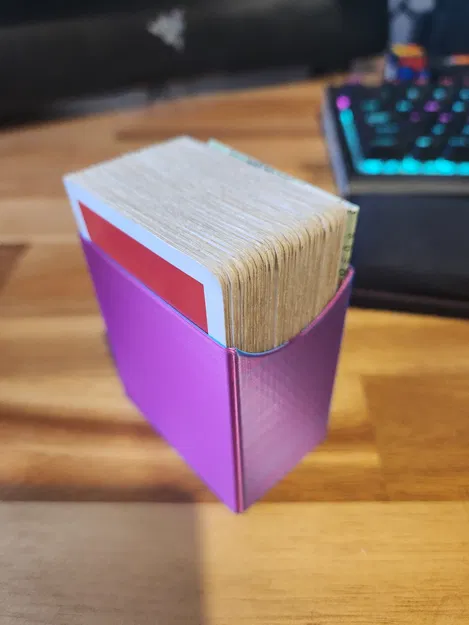 Hộp đựng Bộ bài Monopoly Deal - Image 1