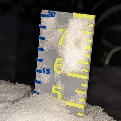 Thước Đo Tuyết Rơi