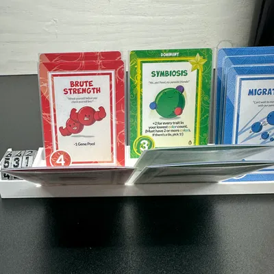 Quầy chơi trò chơi bảng và giữ tay