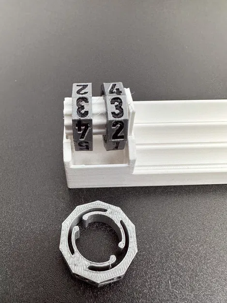 Quầy chơi trò chơi bảng và giữ tay - Image 4