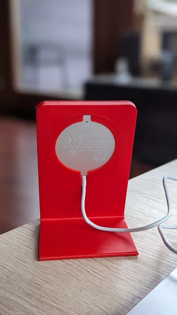 Chân Đế Sạc Cảm Ứng ACTION - Image 2