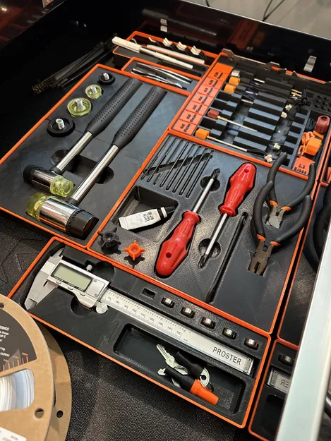 Kệ Giữ Búa Gridfinity - 4x2x4 - Image 2