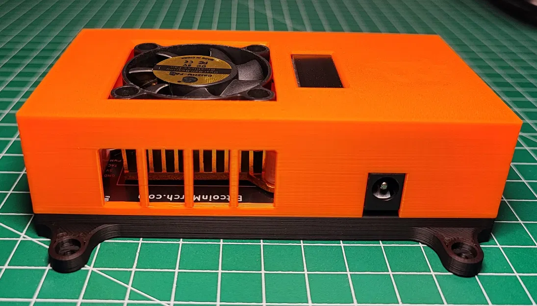 Vỏ Case Bitaxe Ultra 1366 - Image 6