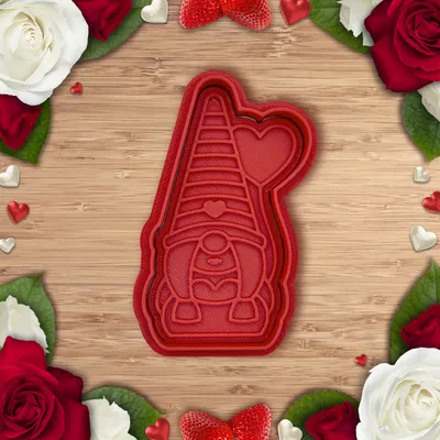 Khuôn Cắt Bánh "Valentine - Bé Gnome"