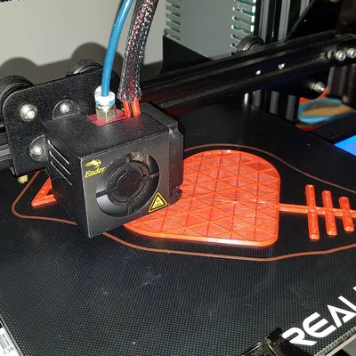 Ba mươi Charlie, một băng đảng Baofeng! Người giữ Radio Love cho UV-5R đáng kính với cơ sở hình pin mở rộng, MK III