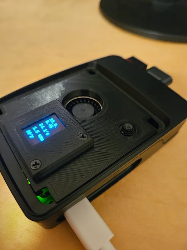 Phụ kiện cho case Pi 5: Tản nhiệt chủ động, camera và màn h… 1