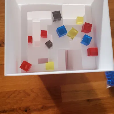 Tháp khối lập phương đầu tiên in 3D