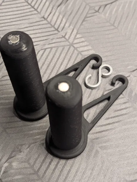 Kệ Treo Khăn Giấy Hình Móc Câu Chữ S - Image 1