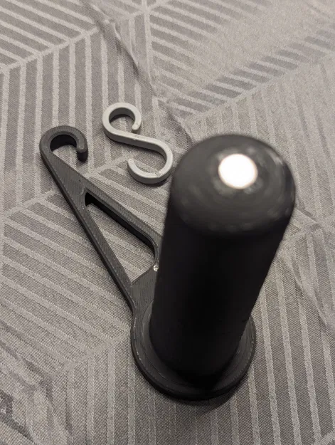 Kệ Treo Khăn Giấy Hình Móc Câu Chữ S - Image 2