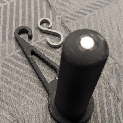 Kệ Treo Khăn Giấy Hình Móc Câu Chữ S