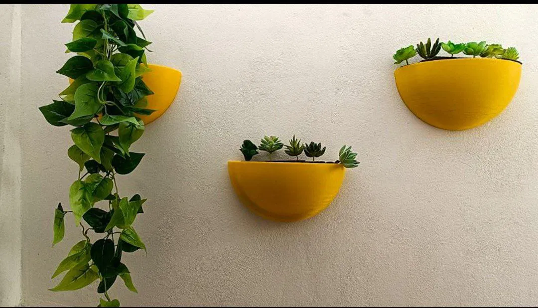 Chậu Trồng Cây Bán Cầu Treo Tường - Image 2