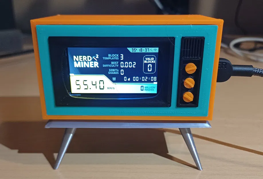 Vỏ TV Retro Cho NerdMiner V2 - Image 2