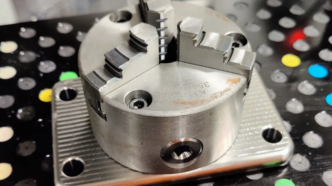 Khuôn Kẹp Chuck 100mm (cho Tấm Đáy Fixture Saunders) - Image 1