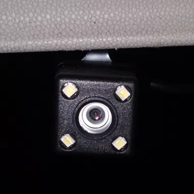 Nắp Che Camera Sau Xe Hơi