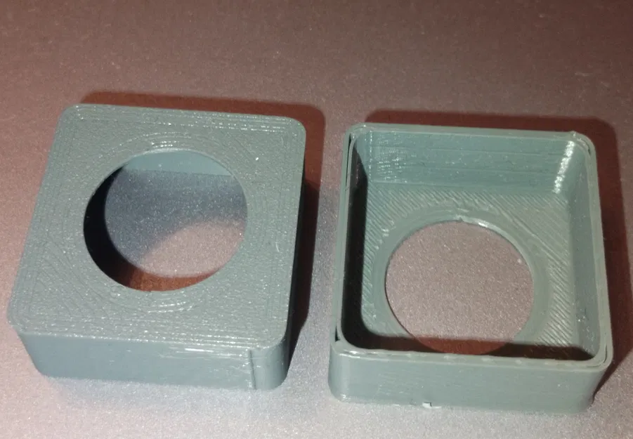 Nắp Che Camera Sau Xe Hơi - Image 3