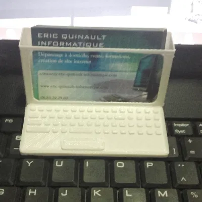 Kệ Đựng Danh Thiếp Kiểu Máy Tính