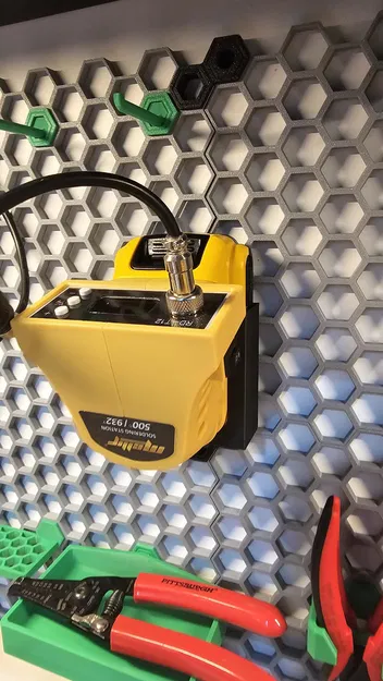 Dewalt hoặc Black & Decker 2AH BRACKET với tường lưu trữ tổ ong HSW. - Image 10